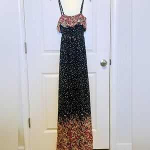 Forever 21 Black Floral Maxi Dress